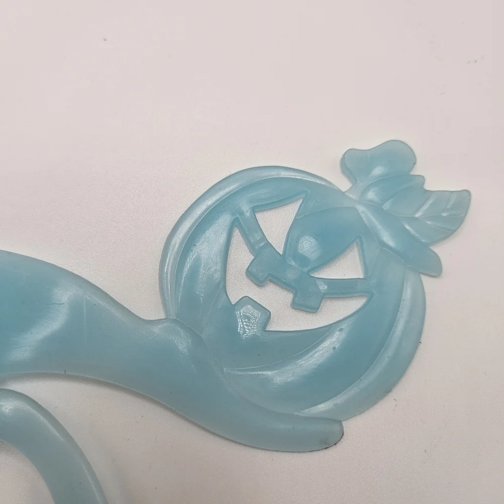 VINTAGE Glow in the Dark Blue Ghost Plastic Hanging Halloween Decoration Casper